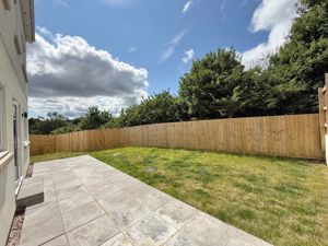 Photo 16- click for photo gallery